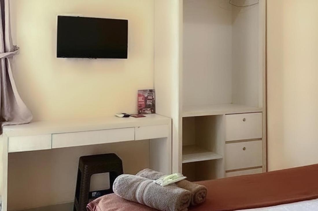 Fabel Homestay Palembang Exterior photo